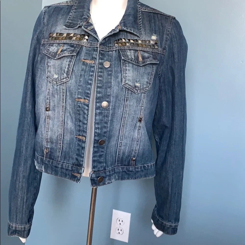 Nadara Embellished Distressed Jean Jacket size XL